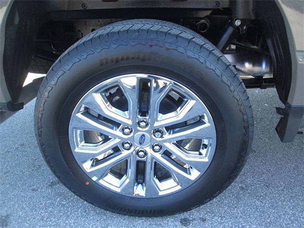 new 2025 Ford F-150 car, priced at $60,187