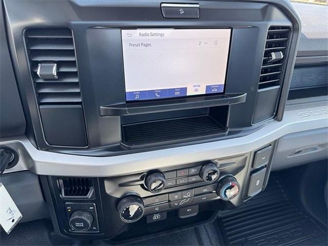 new 2025 Ford F-250 car, priced at $44,519