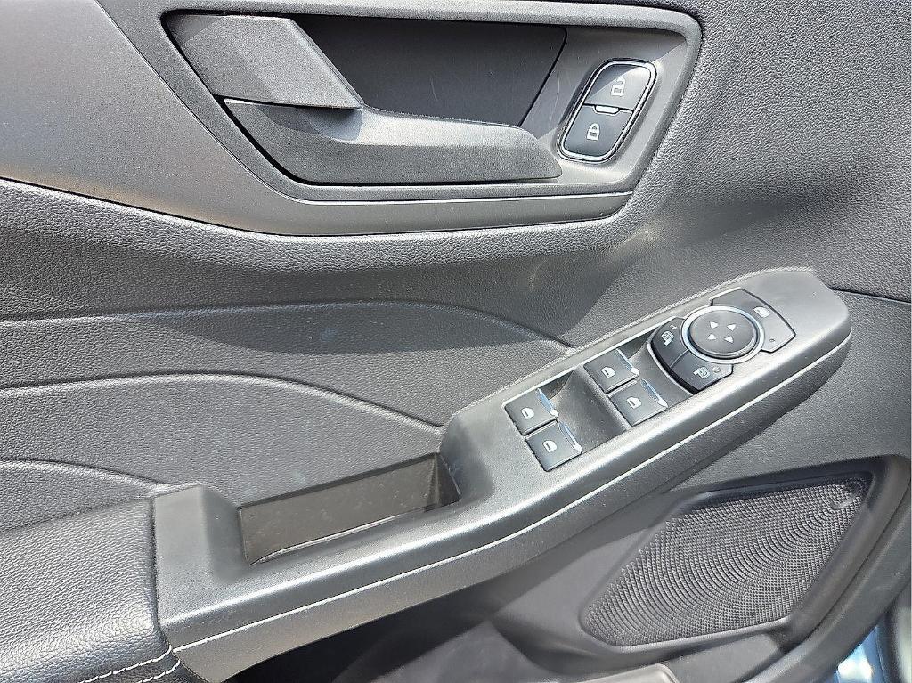new 2025 Ford Escape car, priced at $22,536