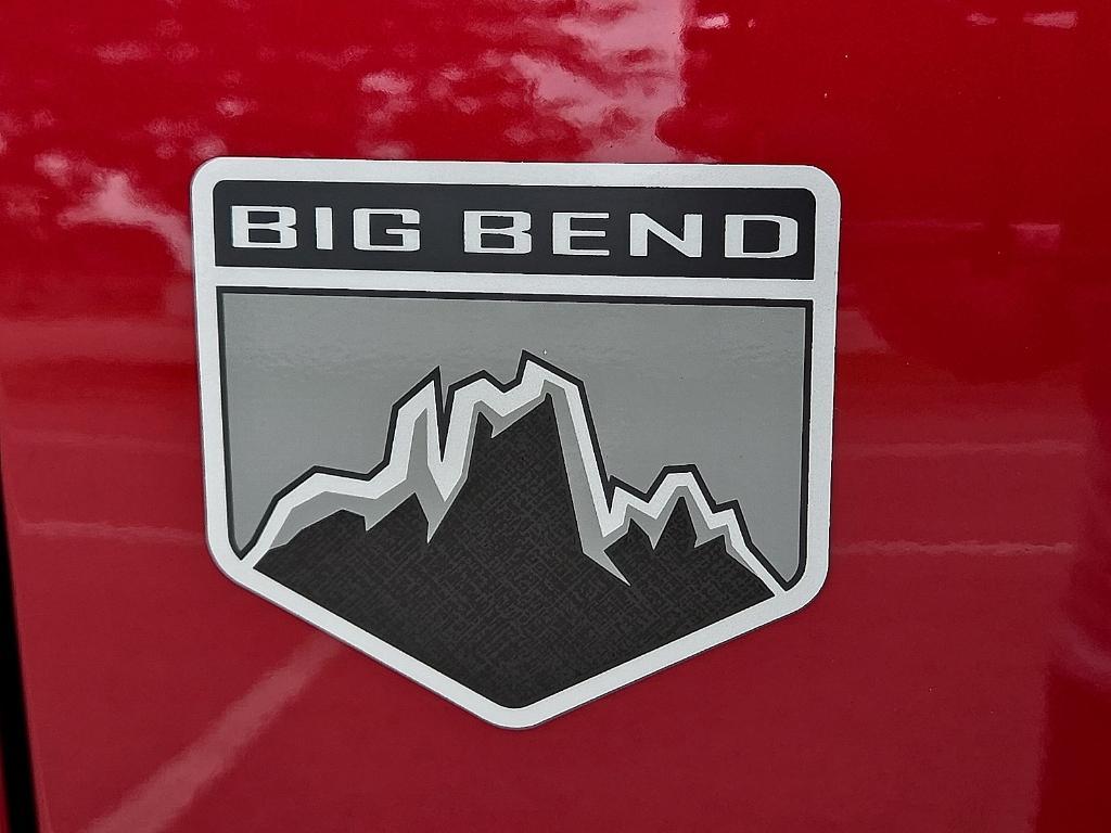 new 2025 Ford Bronco car, priced at $47,818
