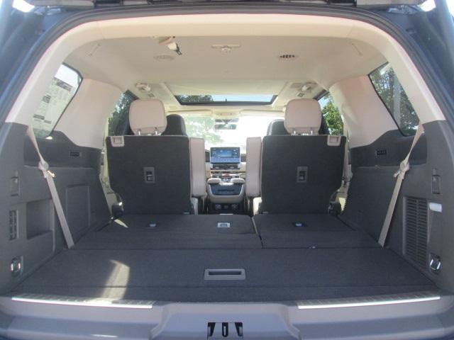 new 2024 Lincoln Navigator car, priced at $97,155