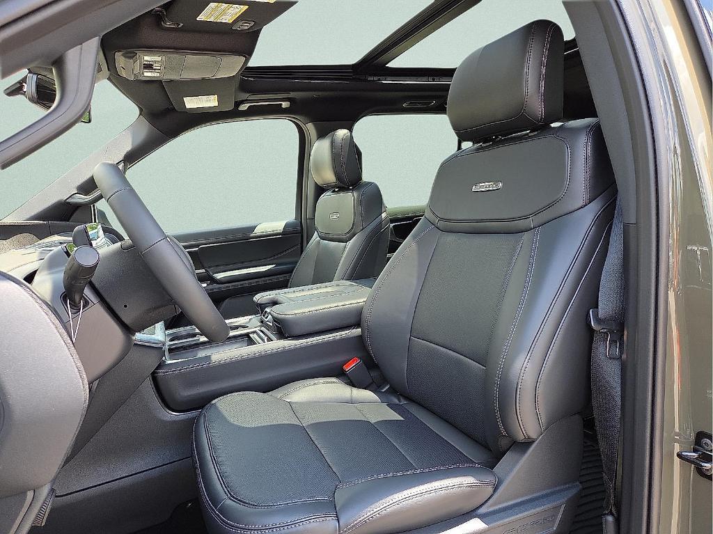 new 2025 Ford Expedition car, priced at $79,468