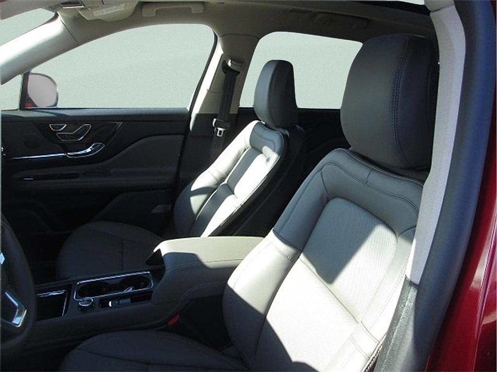 new 2025 Lincoln Corsair car, priced at $48,822