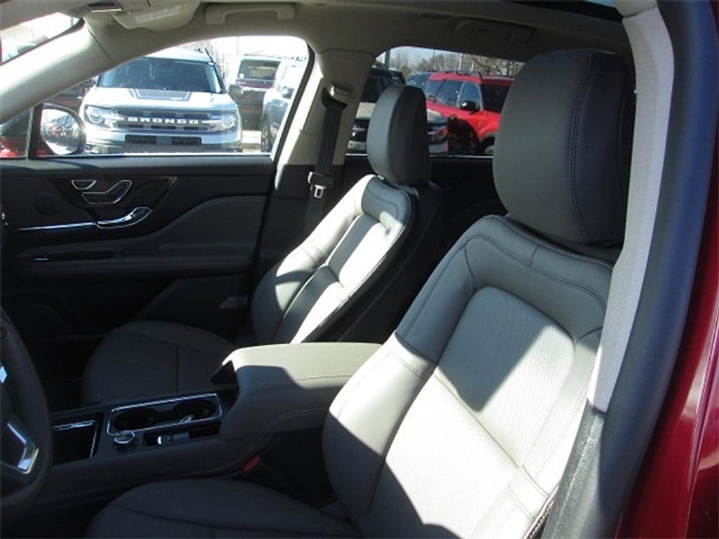 new 2025 Lincoln Corsair car, priced at $48,822