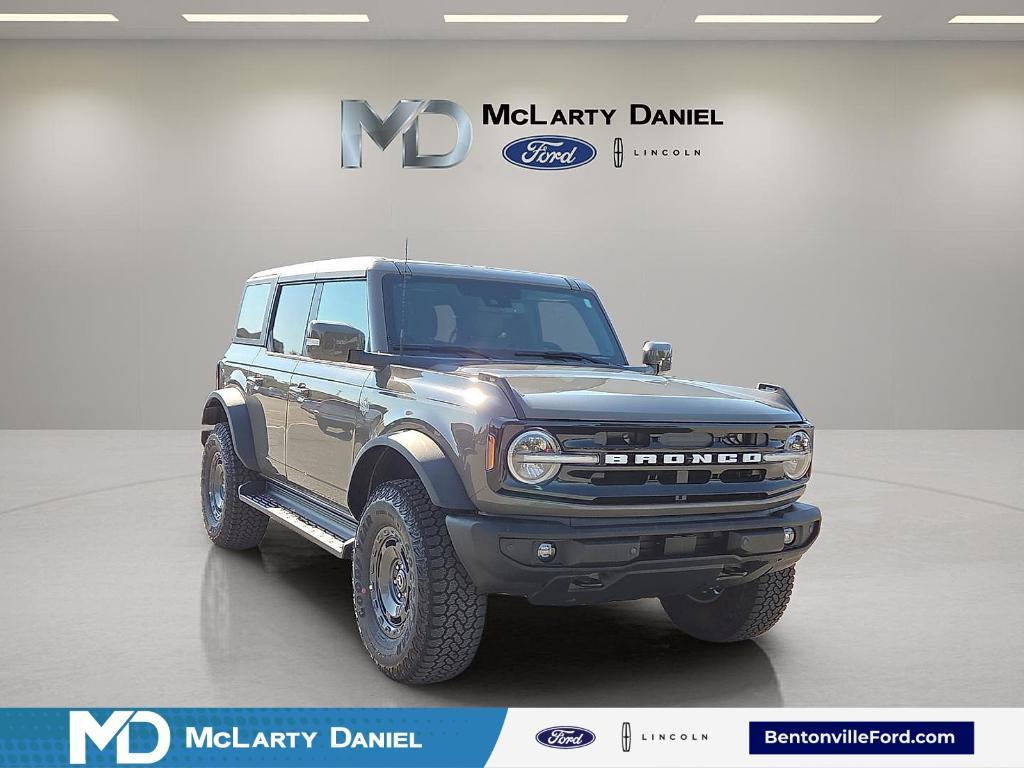 new 2025 Ford Bronco car, priced at $51,122