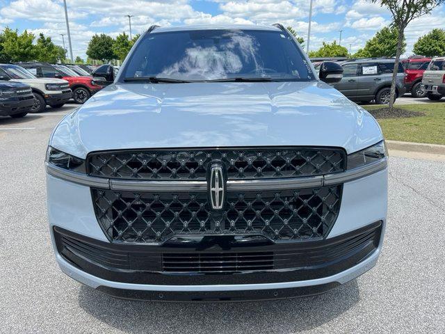 new 2025 Lincoln Navigator L car, priced at $109,300