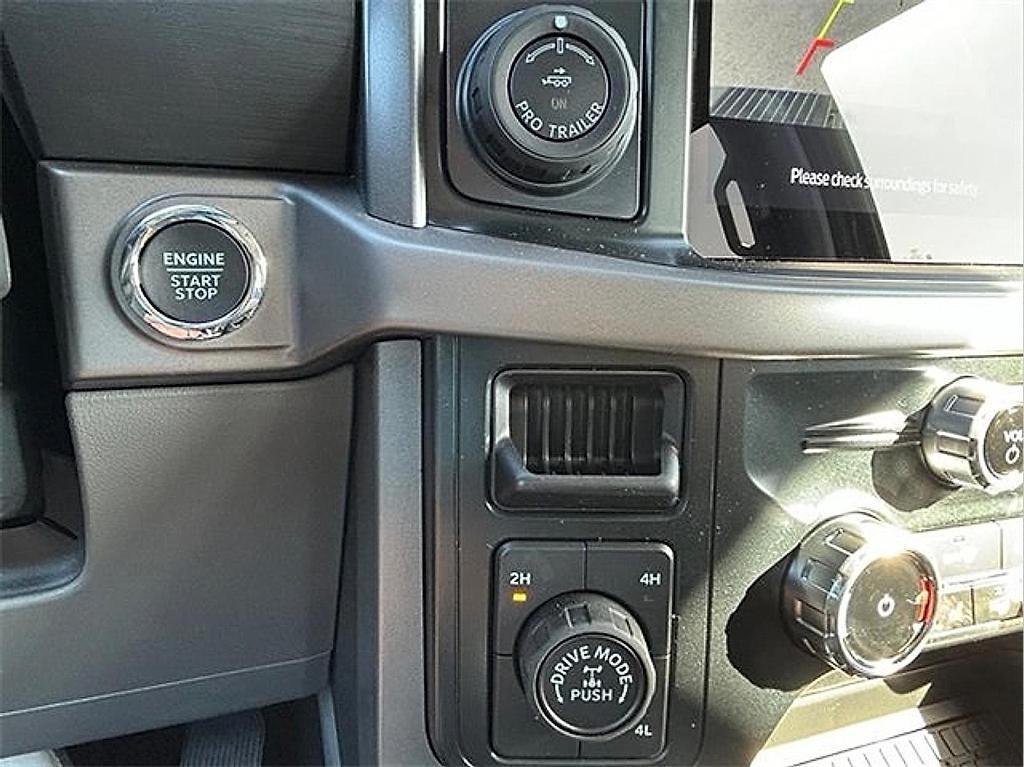new 2025 Ford F-150 car, priced at $50,484