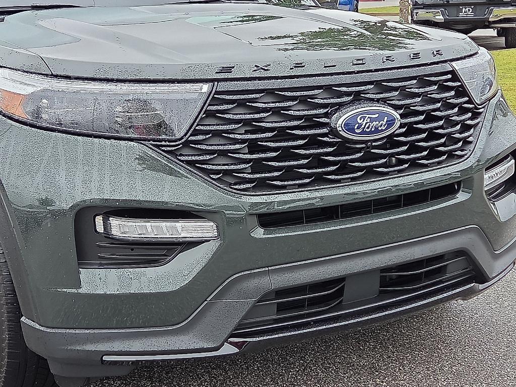 used 2024 Ford Explorer car, priced at $41,314