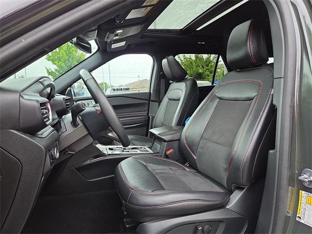 used 2024 Ford Explorer car, priced at $43,995