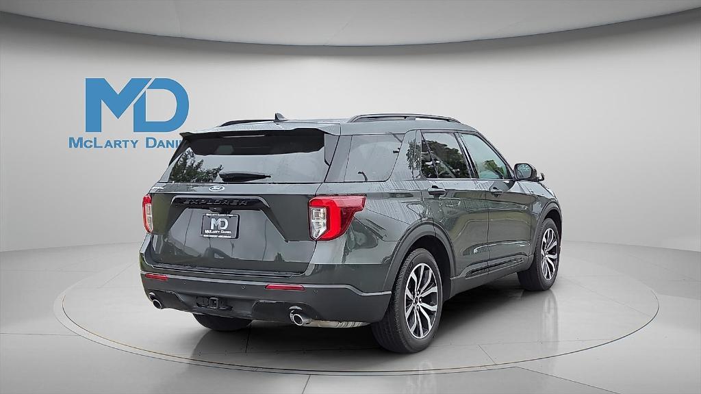 used 2024 Ford Explorer car, priced at $41,314