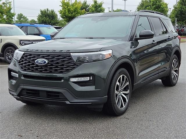 used 2024 Ford Explorer car, priced at $43,995