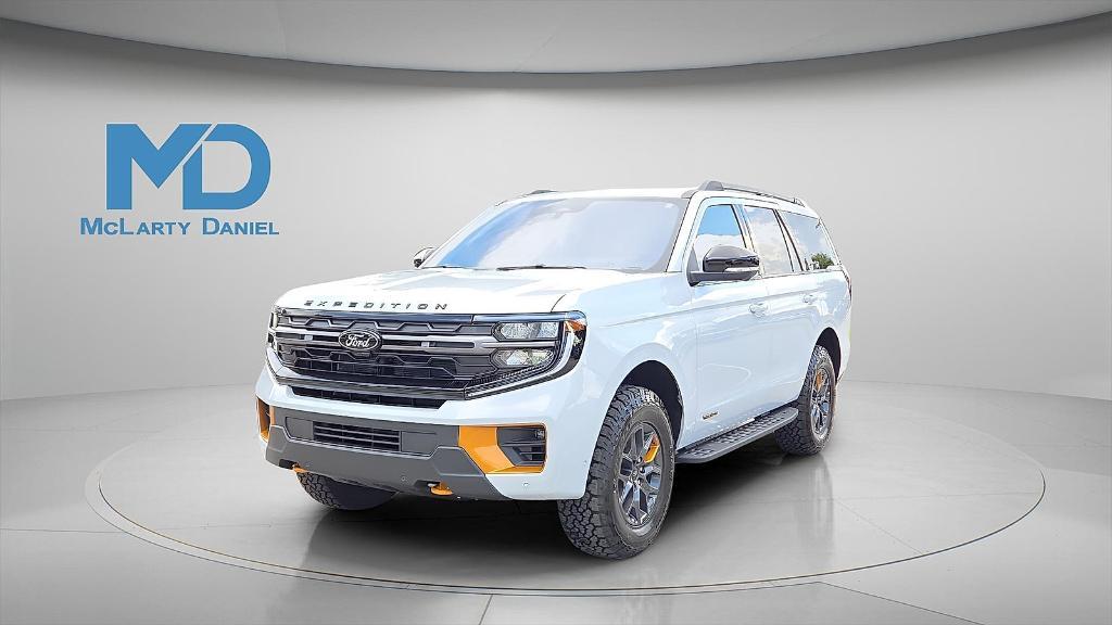 new 2025 Ford Expedition car, priced at $83,520