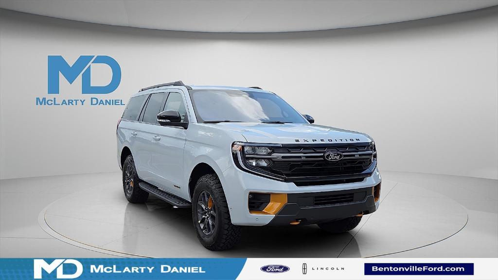 new 2025 Ford Expedition car, priced at $83,520
