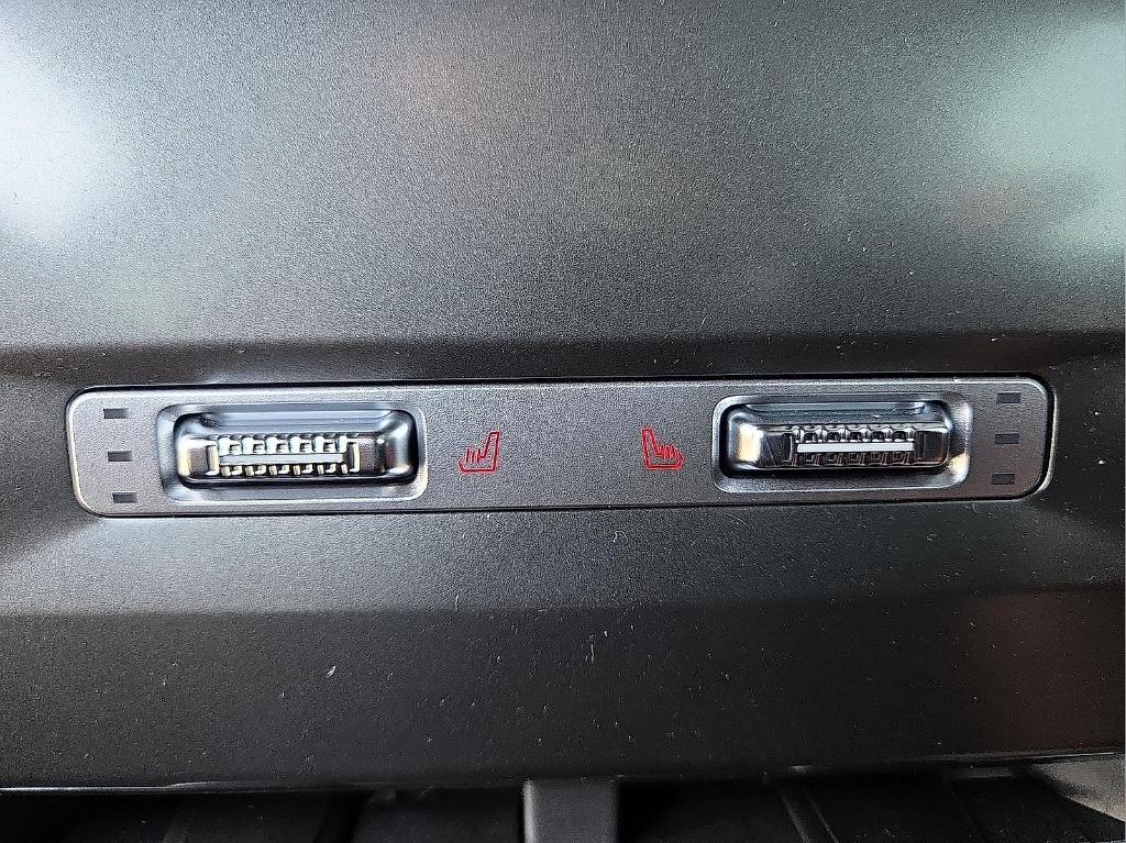 new 2025 Lincoln Nautilus car, priced at $51,022