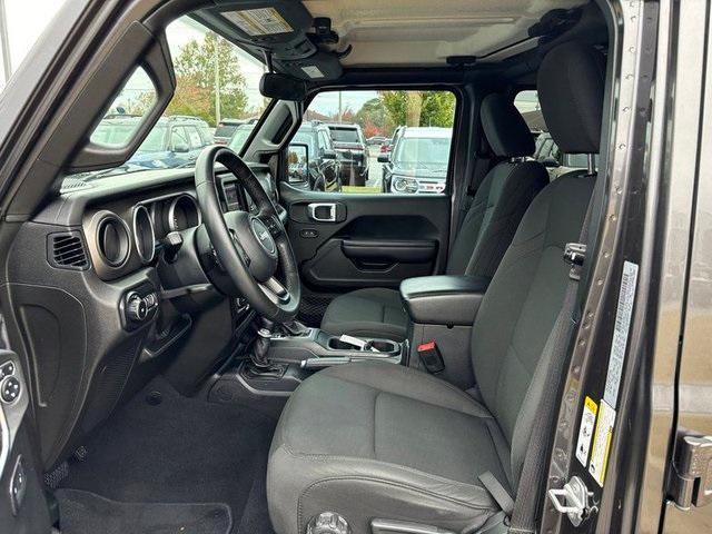 used 2018 Jeep Wrangler Unlimited car, priced at $23,738