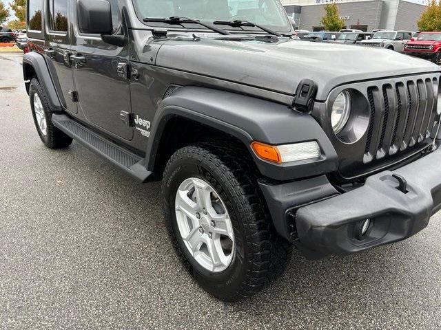 used 2018 Jeep Wrangler Unlimited car, priced at $23,738