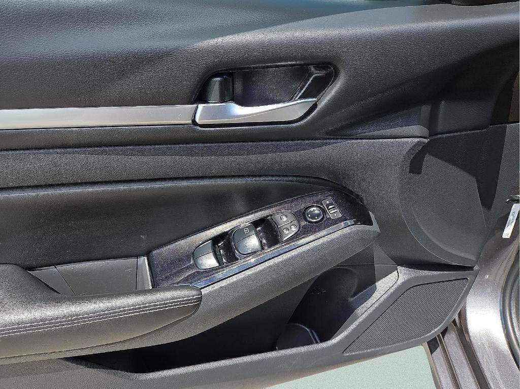 used 2023 Nissan Altima car, priced at $19,423