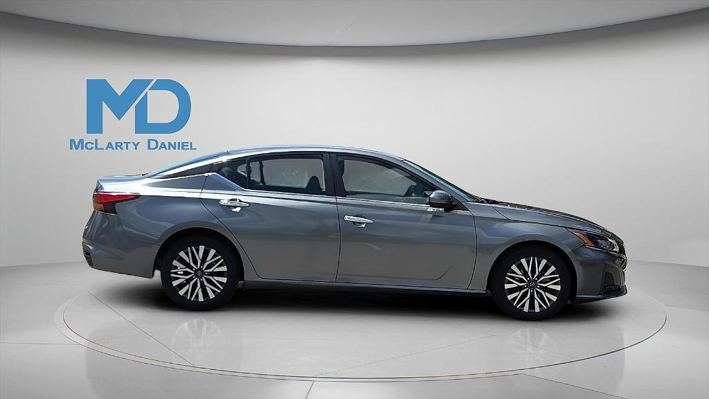 used 2023 Nissan Altima car, priced at $19,423