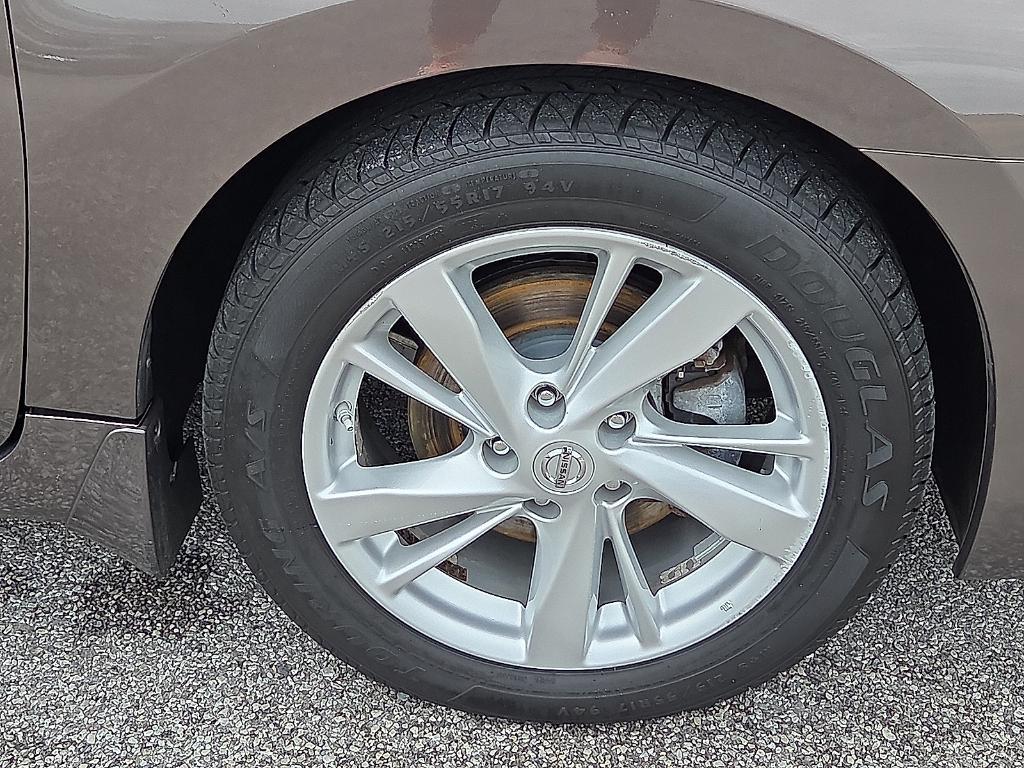 used 2014 Nissan Altima car, priced at $11,995