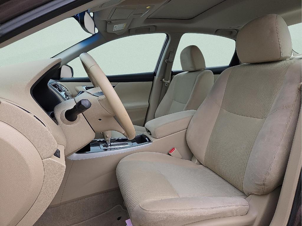 used 2014 Nissan Altima car, priced at $11,995