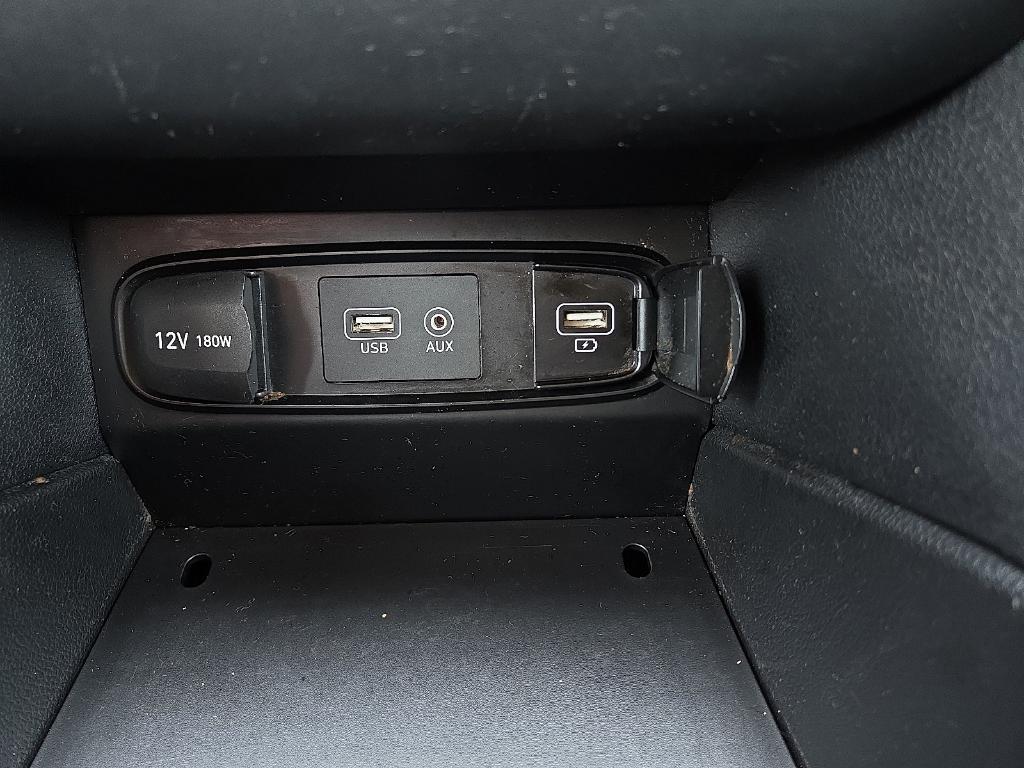 used 2019 Hyundai Santa Fe car, priced at $15,995