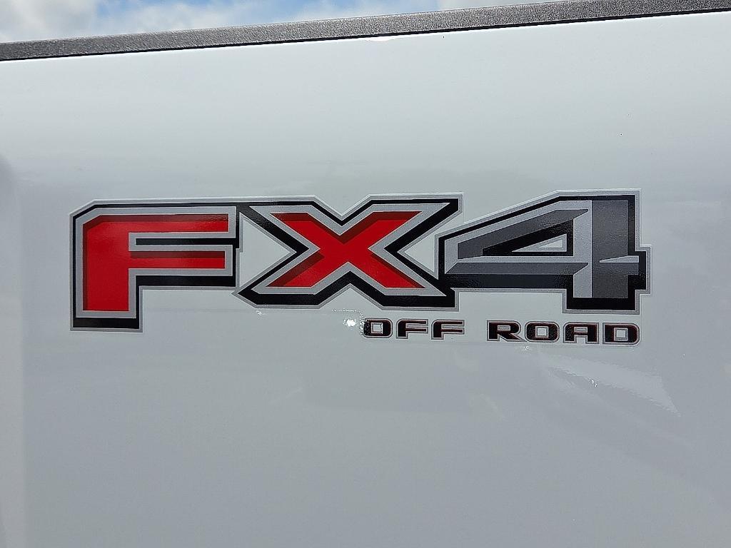 new 2025 Ford F-250 car, priced at $56,384