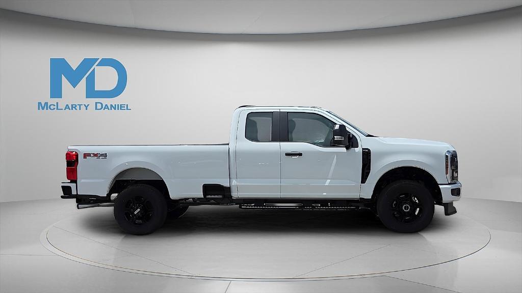 new 2025 Ford F-250 car, priced at $56,384