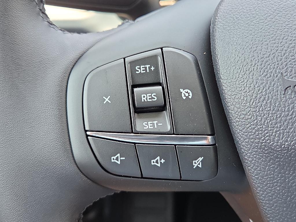 new 2025 Ford Maverick car, priced at $32,876