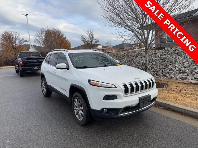 used 2018 Jeep Cherokee car, priced at $11,995