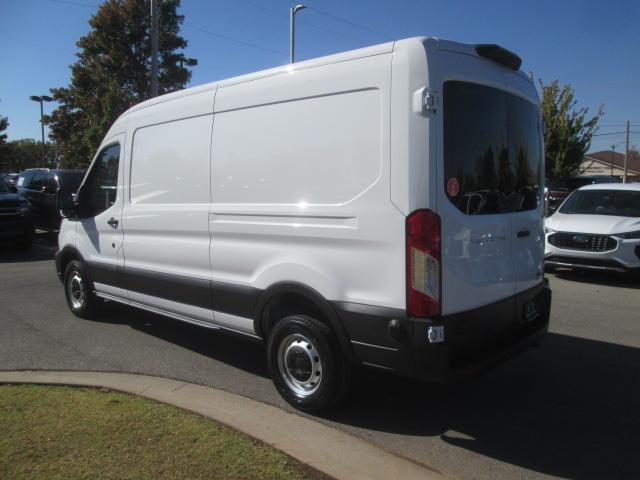 new 2024 Ford Transit-250 car