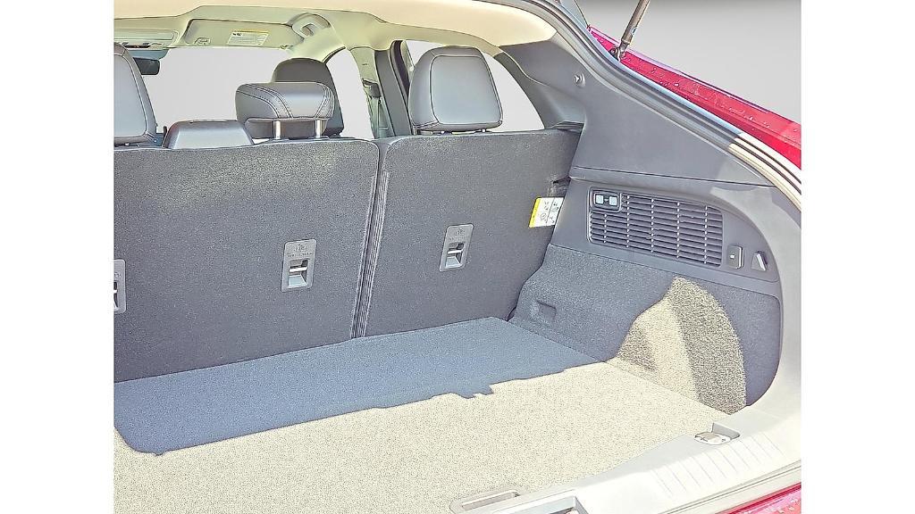 new 2025 Ford Mustang Mach-E car, priced at $37,427