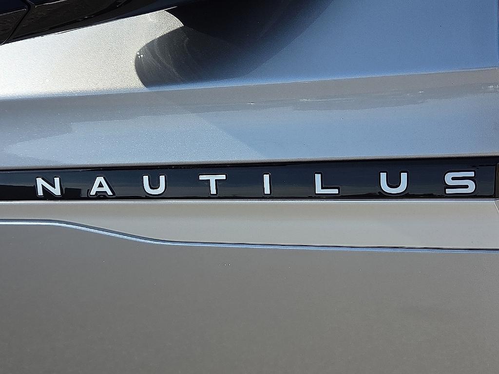 new 2026 Lincoln Nautilus car, priced at $54,821