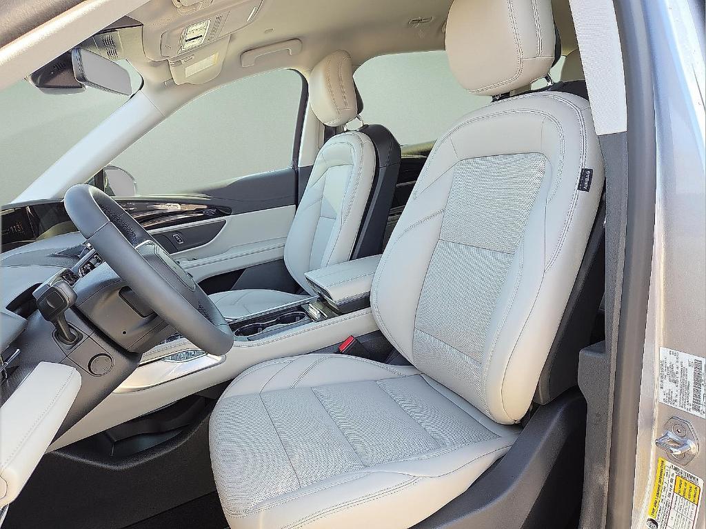 new 2026 Lincoln Nautilus car, priced at $54,821