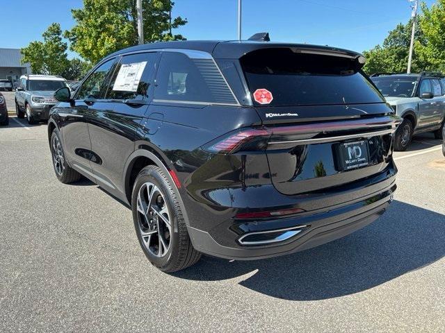 new 2025 Lincoln Nautilus car, priced at $55,678