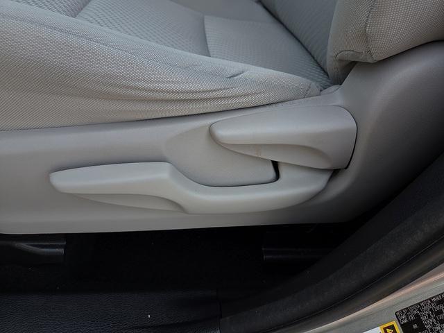 used 2018 Toyota Highlander car, priced at $19,635