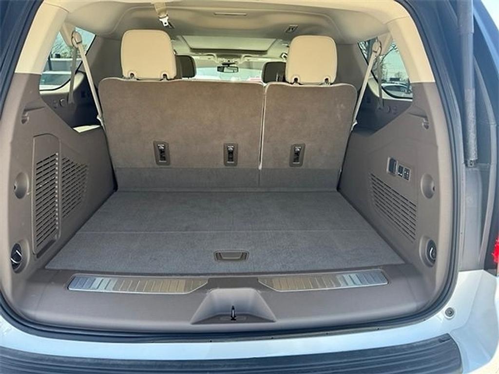 used 2024 GMC Yukon XL car, priced at $73,995