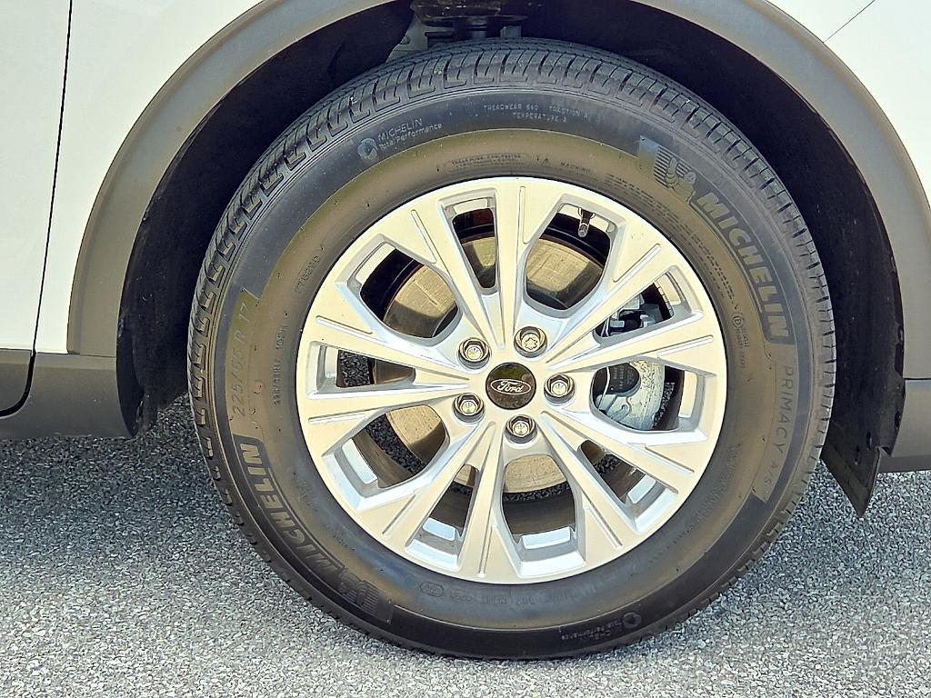 new 2025 Ford Escape car, priced at $24,512