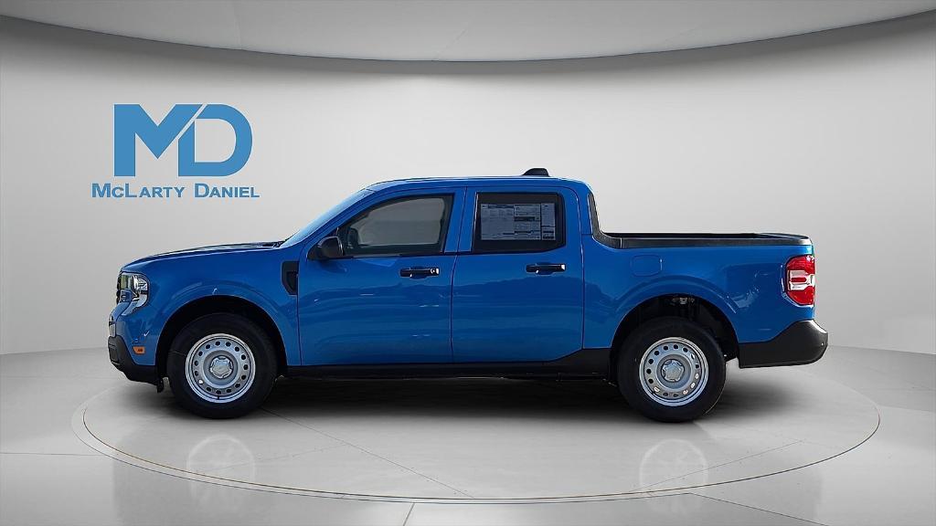 new 2025 Ford Maverick car, priced at $29,425