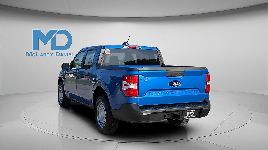new 2025 Ford Maverick car, priced at $29,425