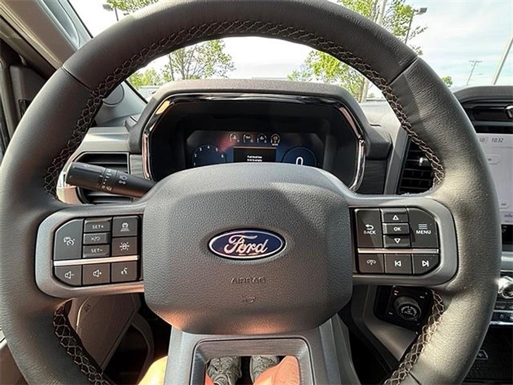new 2025 Ford F-150 car, priced at $60,915