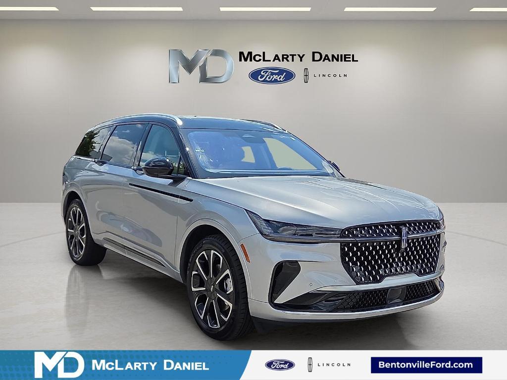 new 2025 Lincoln Nautilus car, priced at $53,422