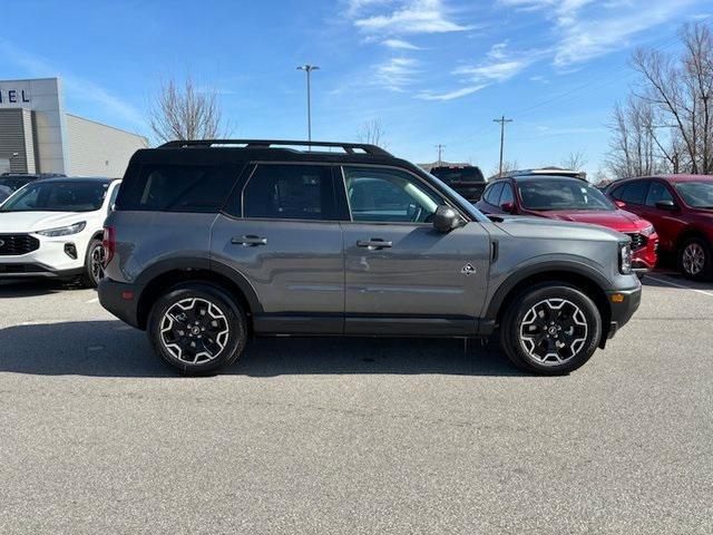 new 2025 Ford Bronco Sport car, priced at $35,567