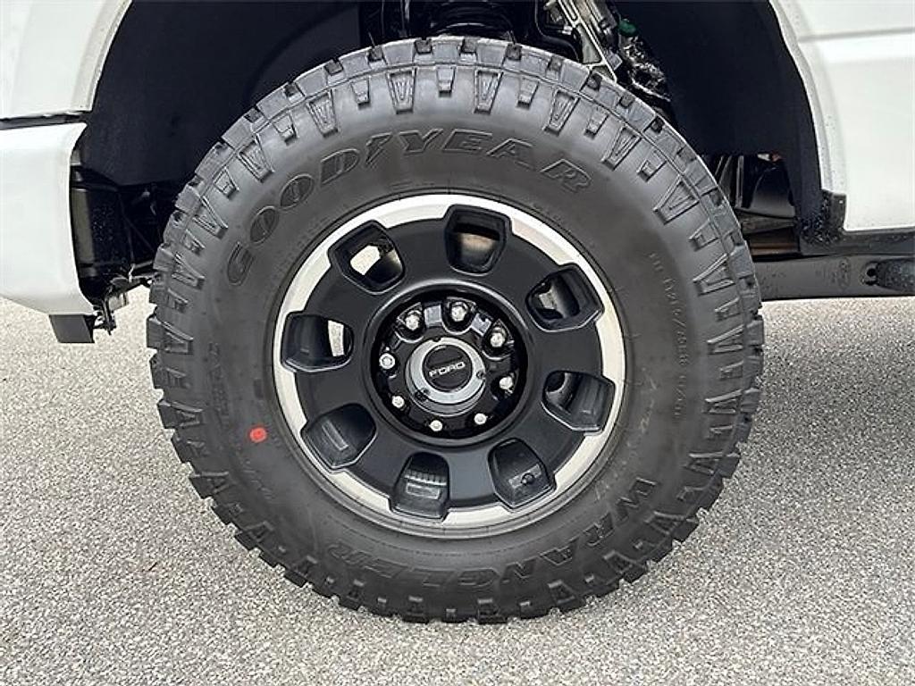 new 2025 Ford F-350 car, priced at $71,100