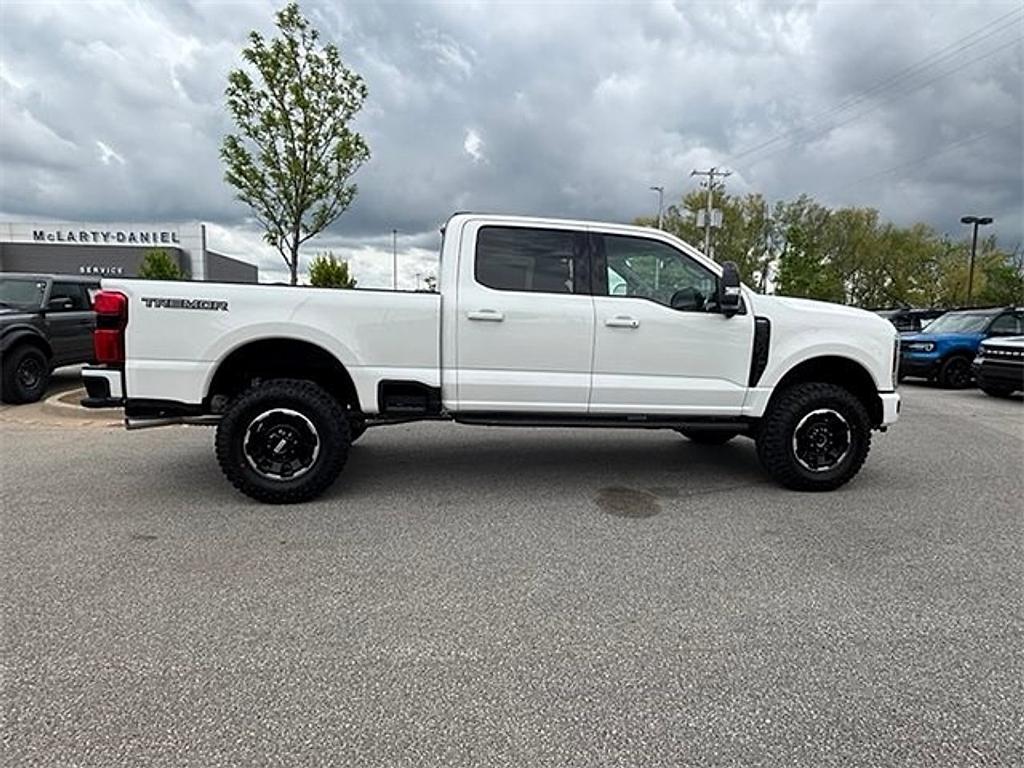 new 2025 Ford F-350 car, priced at $72,716