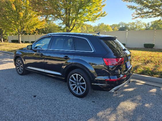 used 2017 Audi Q7 car, priced at $19,250