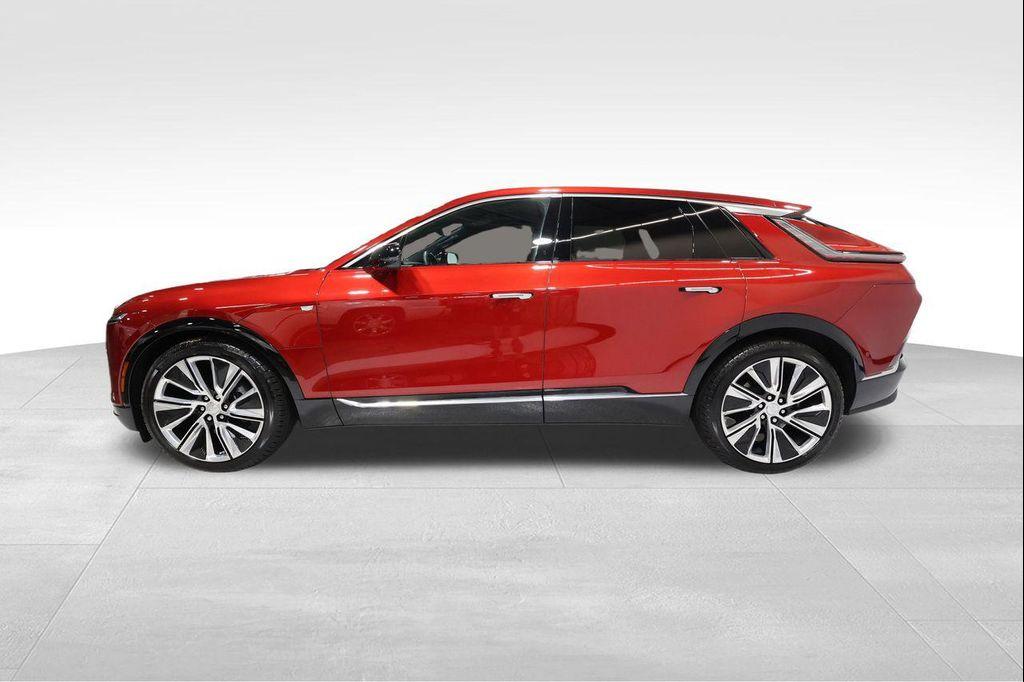 used 2024 Cadillac LYRIQ car, priced at $43,997