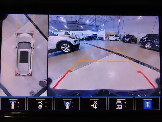 used 2023 Cadillac XT6 car, priced at $37,891