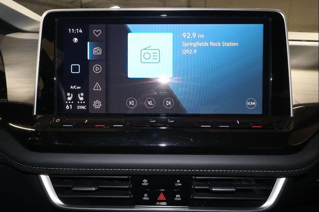 used 2025 Volkswagen Atlas Cross Sport car, priced at $35,423