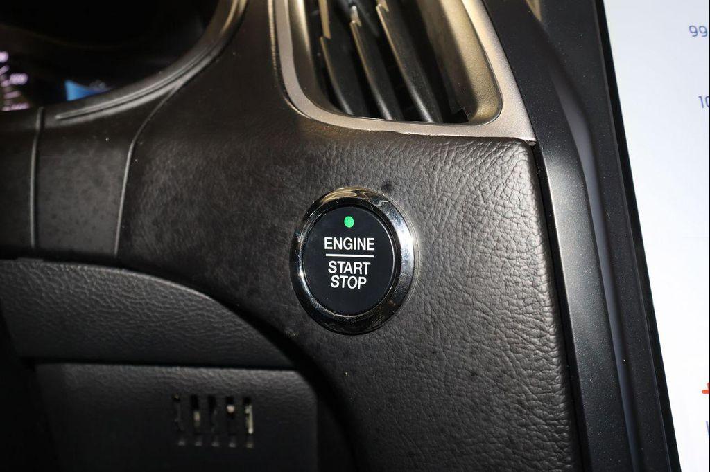 used 2024 Ford Edge car, priced at $22,830