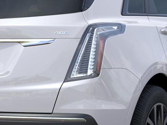 new 2025 Cadillac XT5 car, priced at $63,190